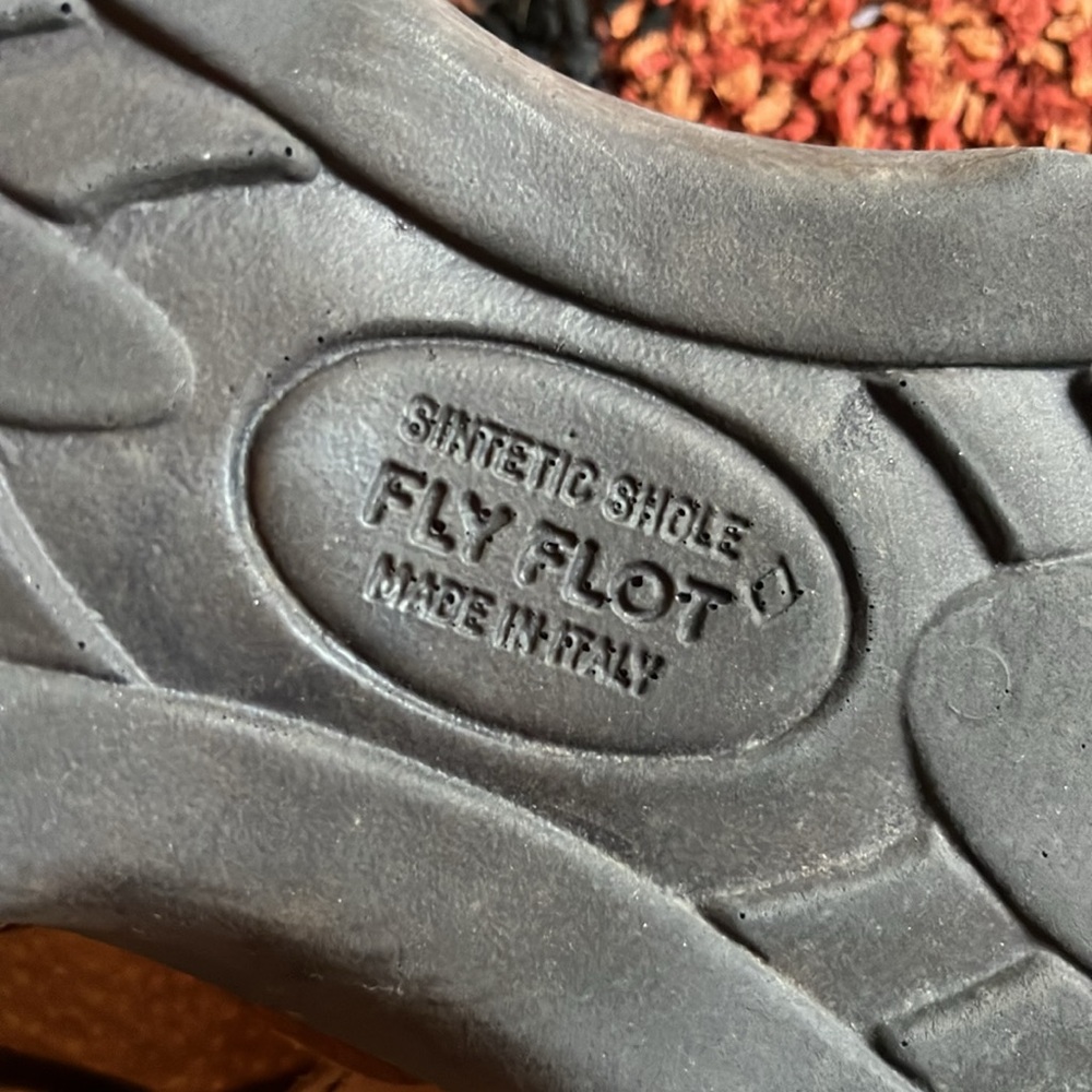 Fly Flot Sandals with Buckles - Brown - Picture 4 of 5